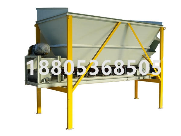 變頻調(diào)速給料倉(cāng)